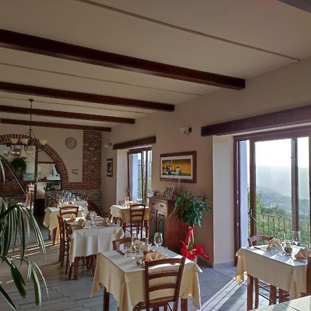 Ristorante Albergo 'L Bunet Cortemilia Экстерьер фото